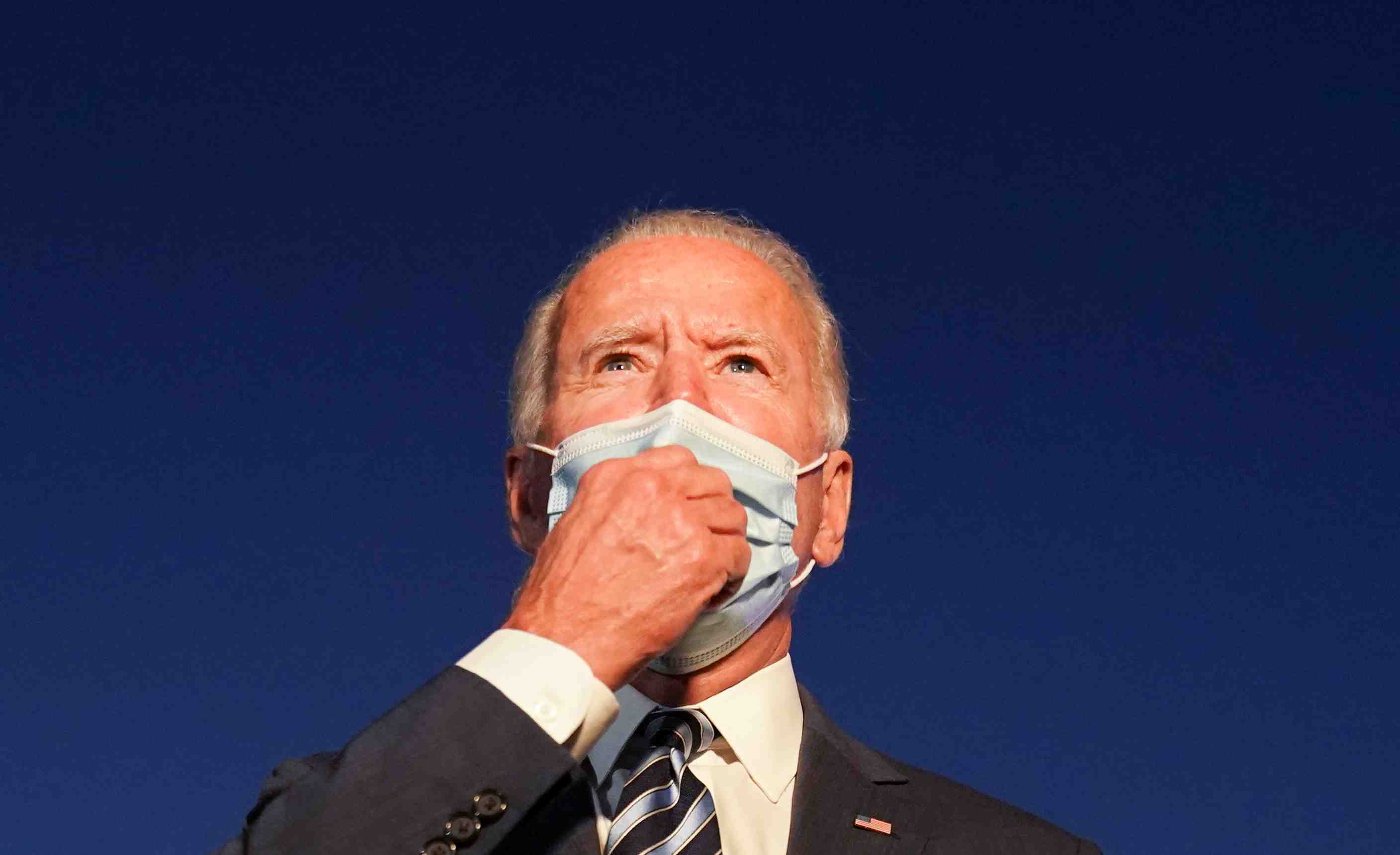 Usa 2020: biden enclin a annuler le prochain debat si trump toujours contamine