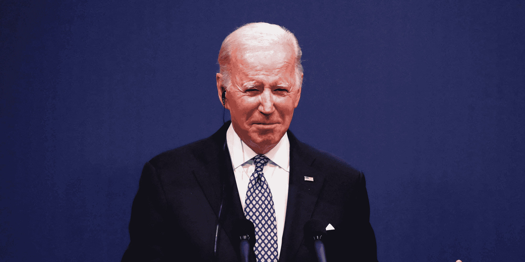 Biden promulgue la loi sur une aide americaine de 40 milliards de dollars a l'ukraine