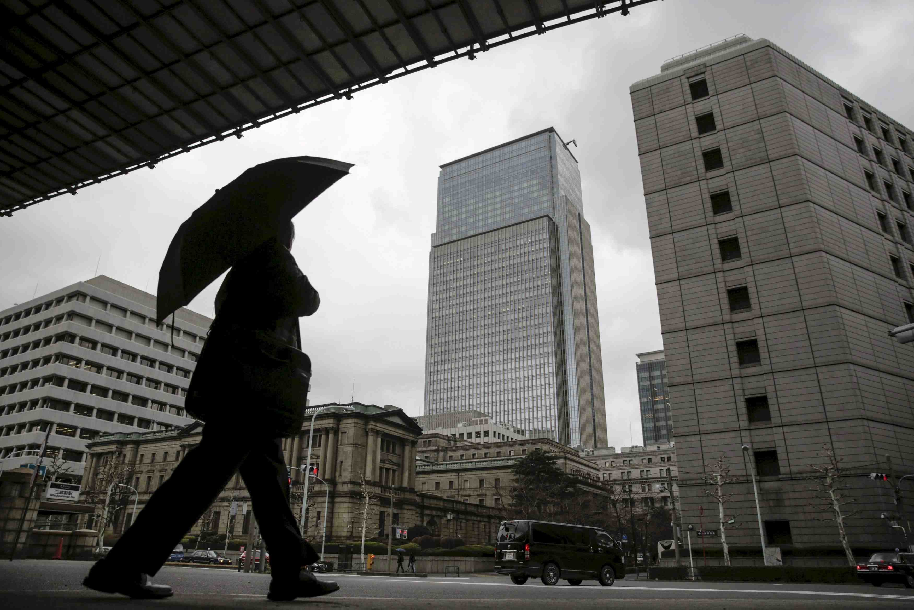 Banque du japon indecise sur de nouveaux assouplissements