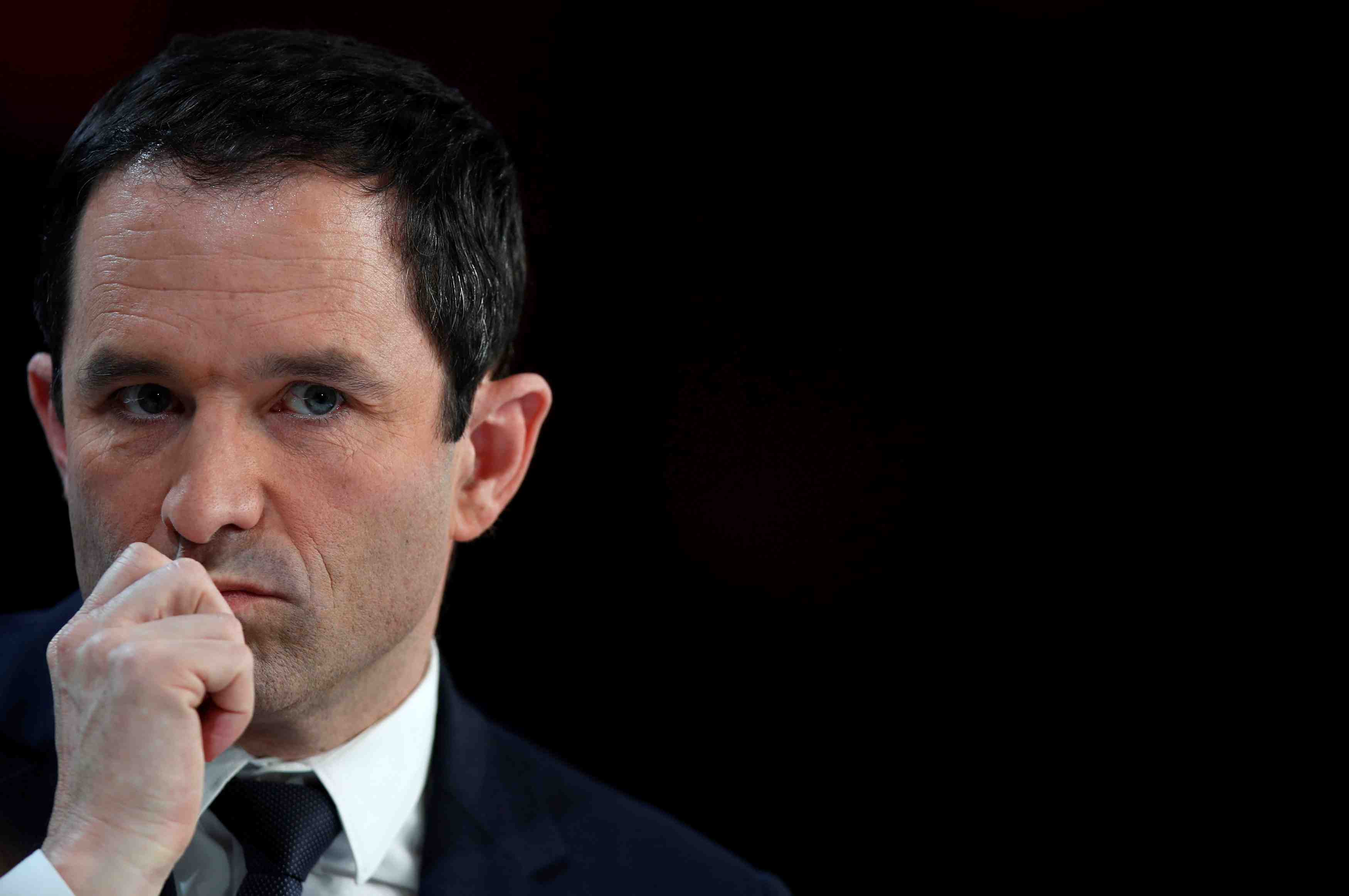Hamon face aux crispation d'une gauche deboussolee
