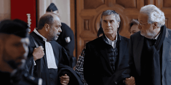 Cahuzac condamne a quatre ans de prison, dont deux avec sursis