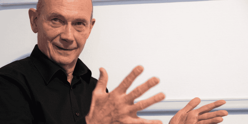 Pascal lamy charge de preparer la candidature de paris aux jo