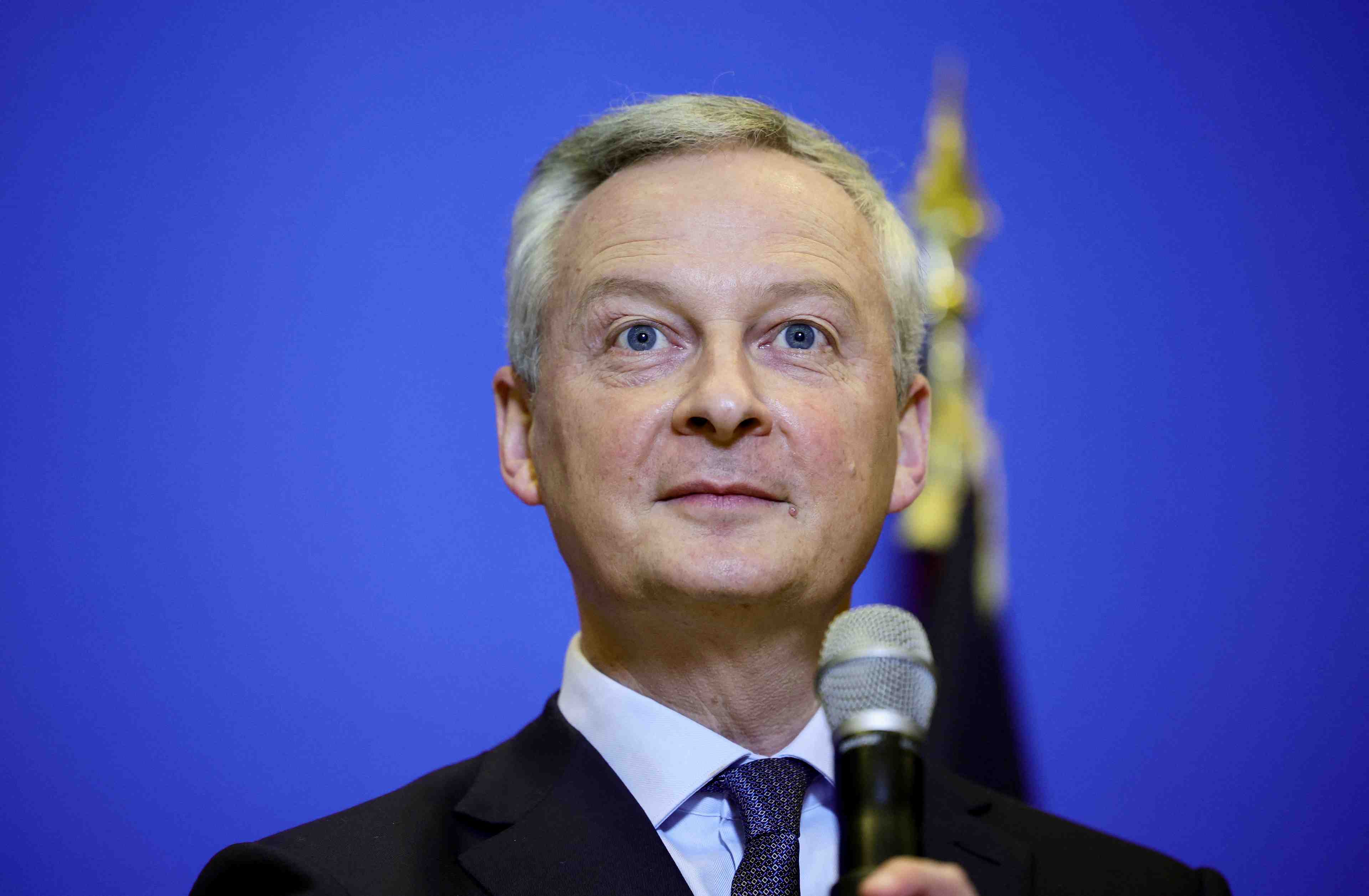 France: croissance revue en hausse et deficit en baisse pour 2021