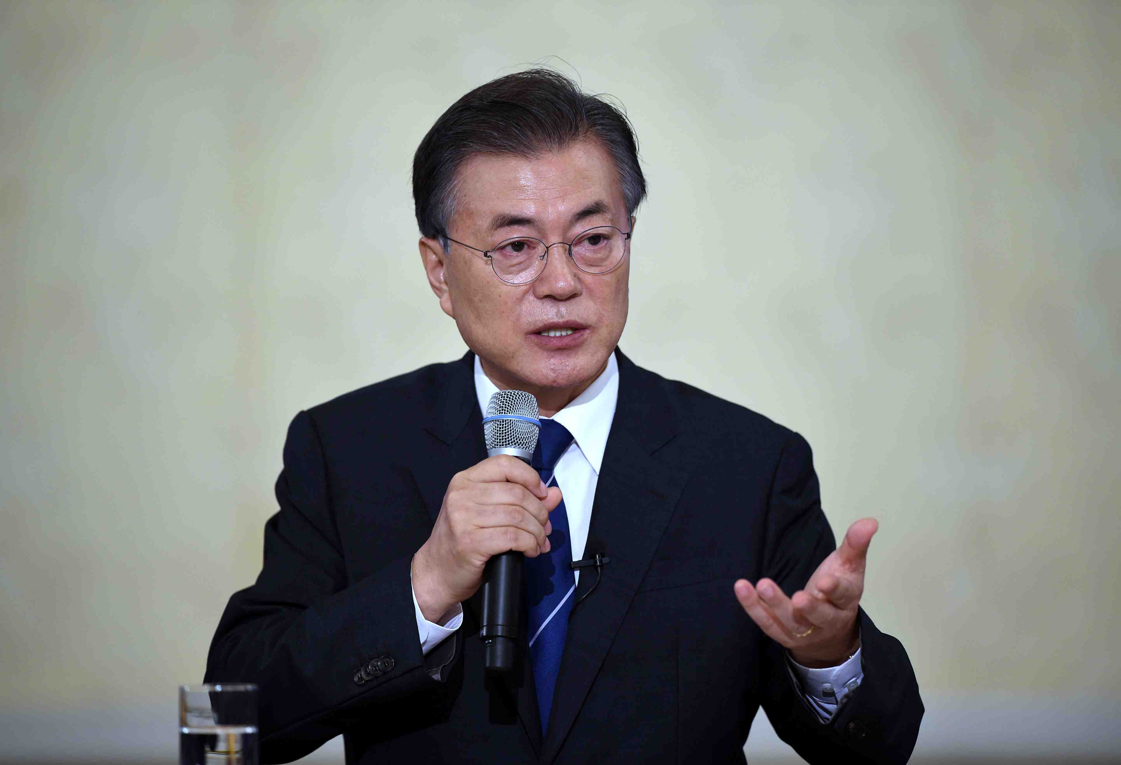 Le president sud-coreen denonce les "provocations" de pyongyang