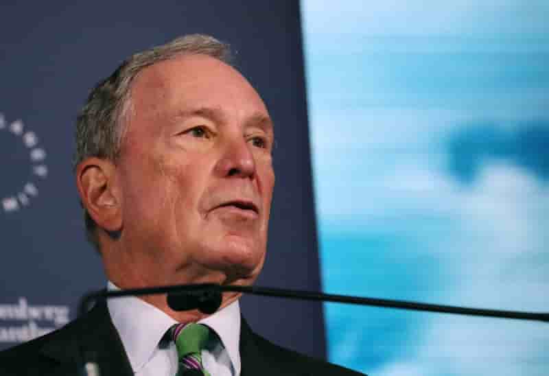 Michael bloomberg reprend sa carte du parti democrate
