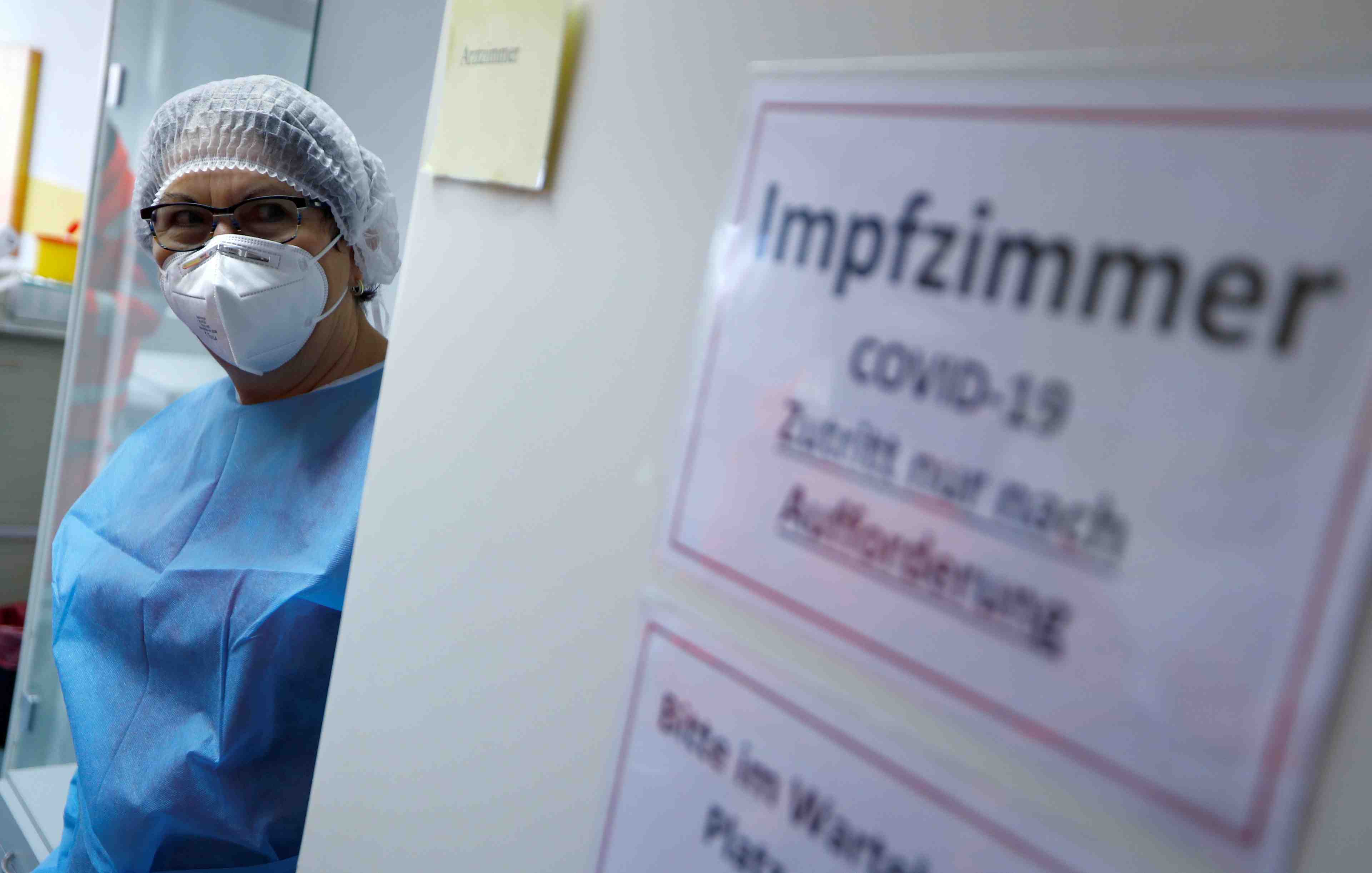 Coronavirus: plus de 10.000 nouveaux cas enregistres en allemagne