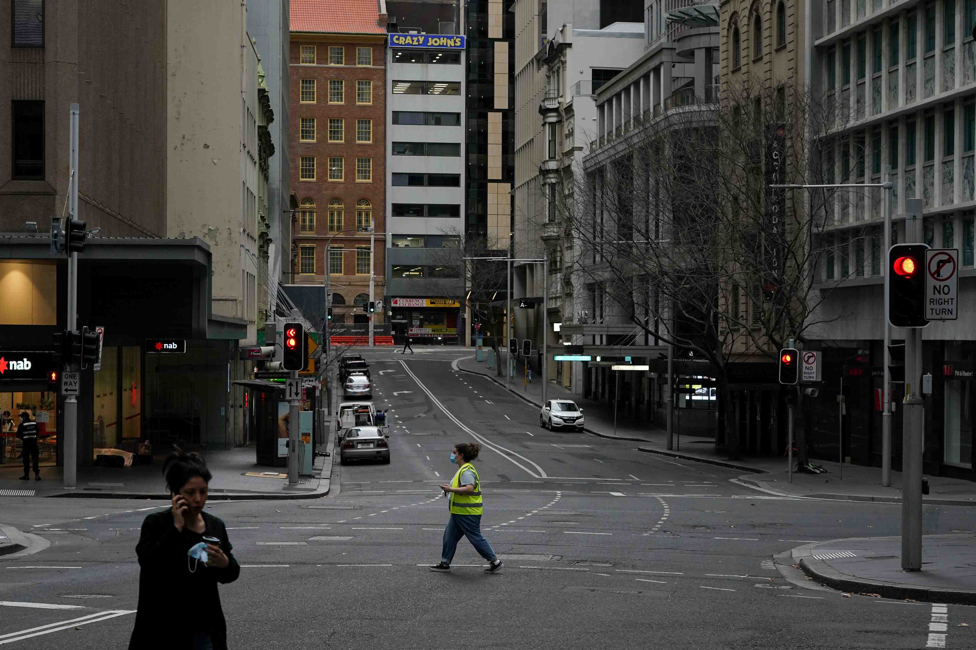 L'armee en renfort pour faire respecter le confinement a sydney