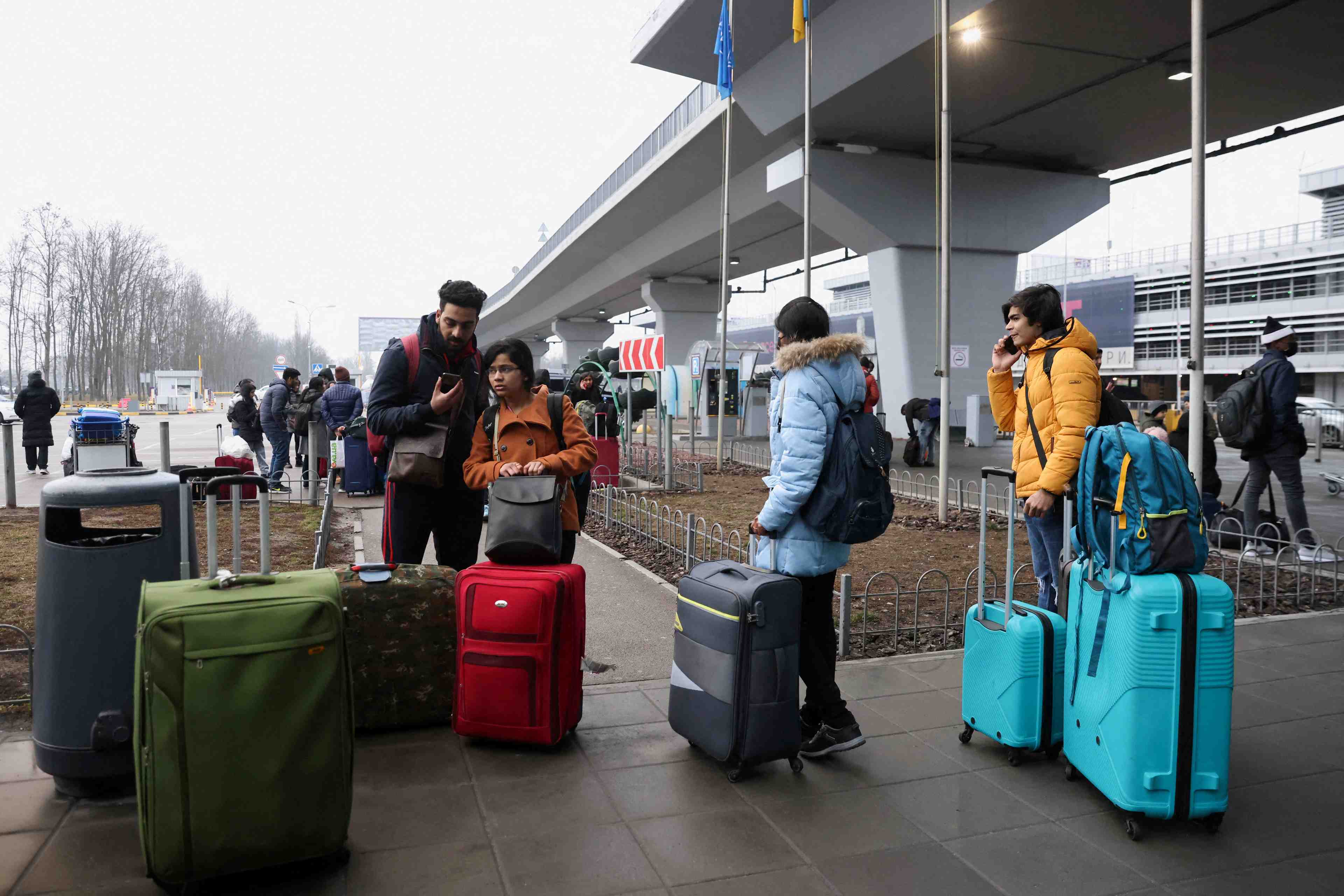 La russie ferme son espace aerien aux avions de 36 pays, dont la france, selon tass