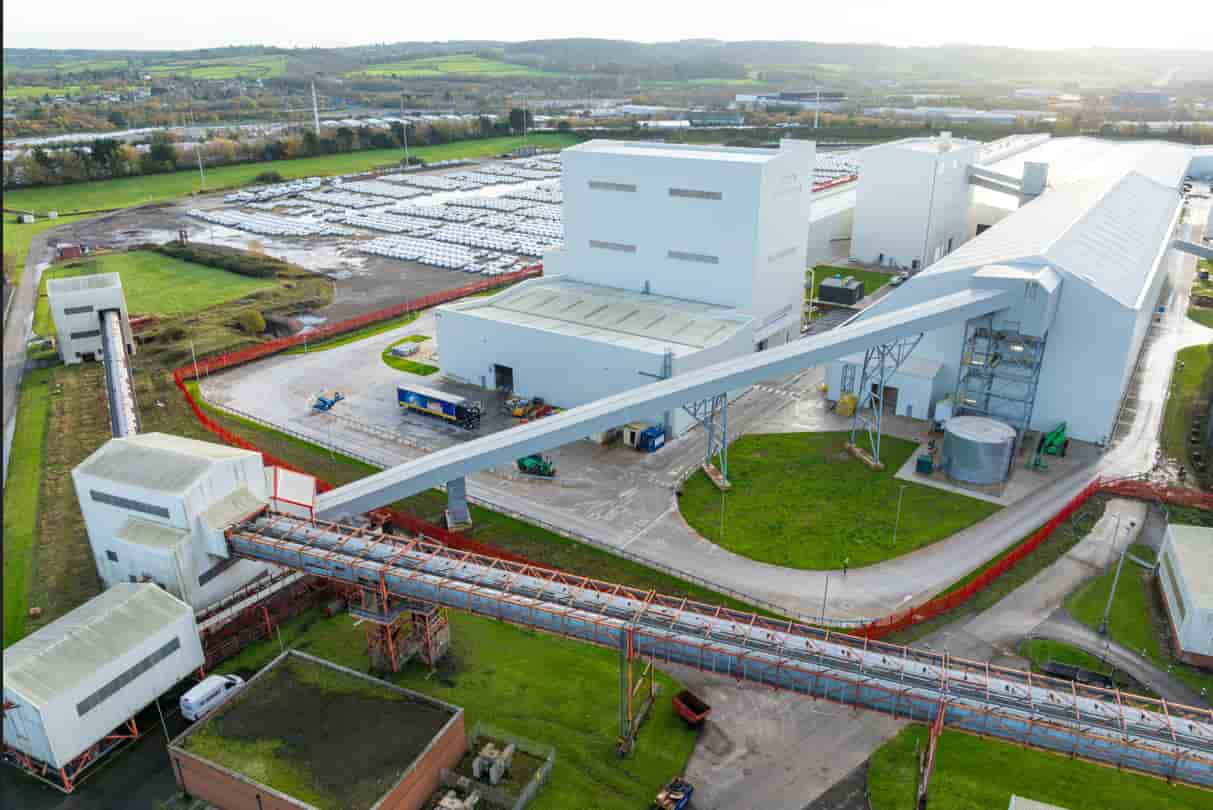 L’usine d’Etex à Bristol a doublé de superficie