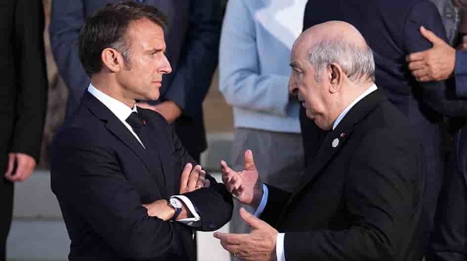 Les présidents Emmanuel Macron et Abdelmadjid Tebboune lors du sommet du G7 à Borgo Egnazia, en Italie, le 14 juin 2024.