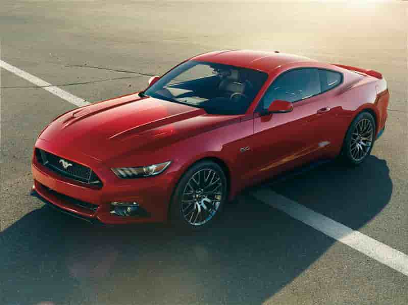 Ford lance la nouvelle Mustang à l'assaut du marché mondial