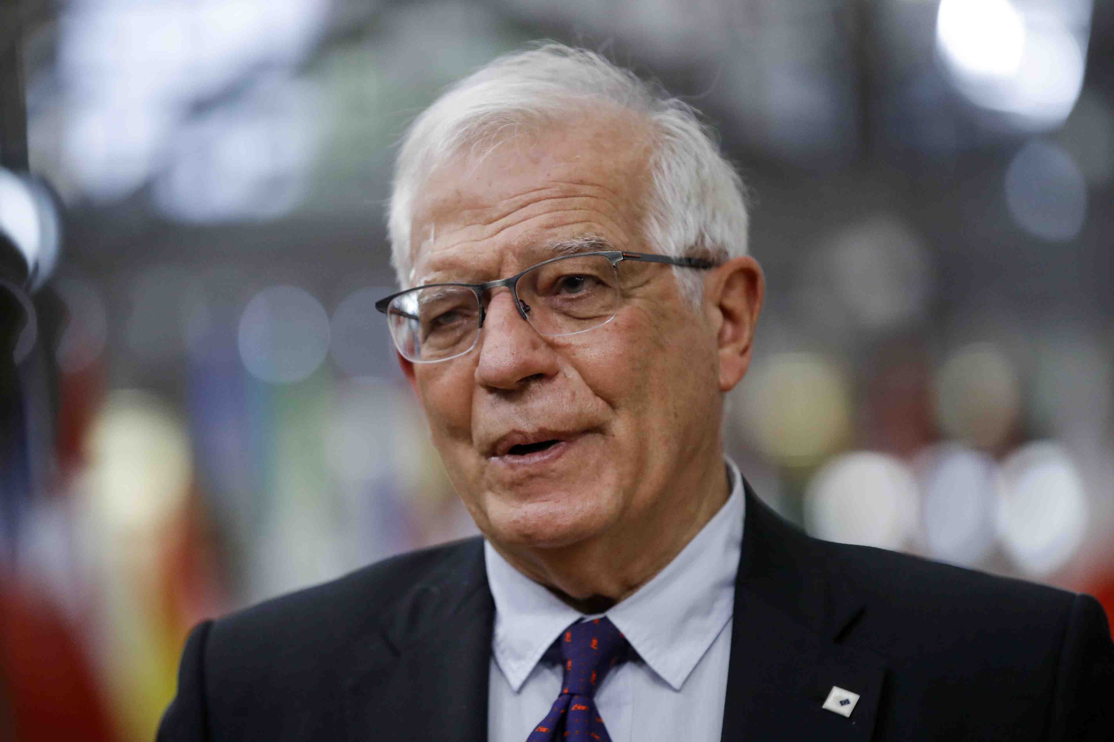 L'union europeenne discute de nouvelles sanctions economiques contre la bielorussie, dit borrell