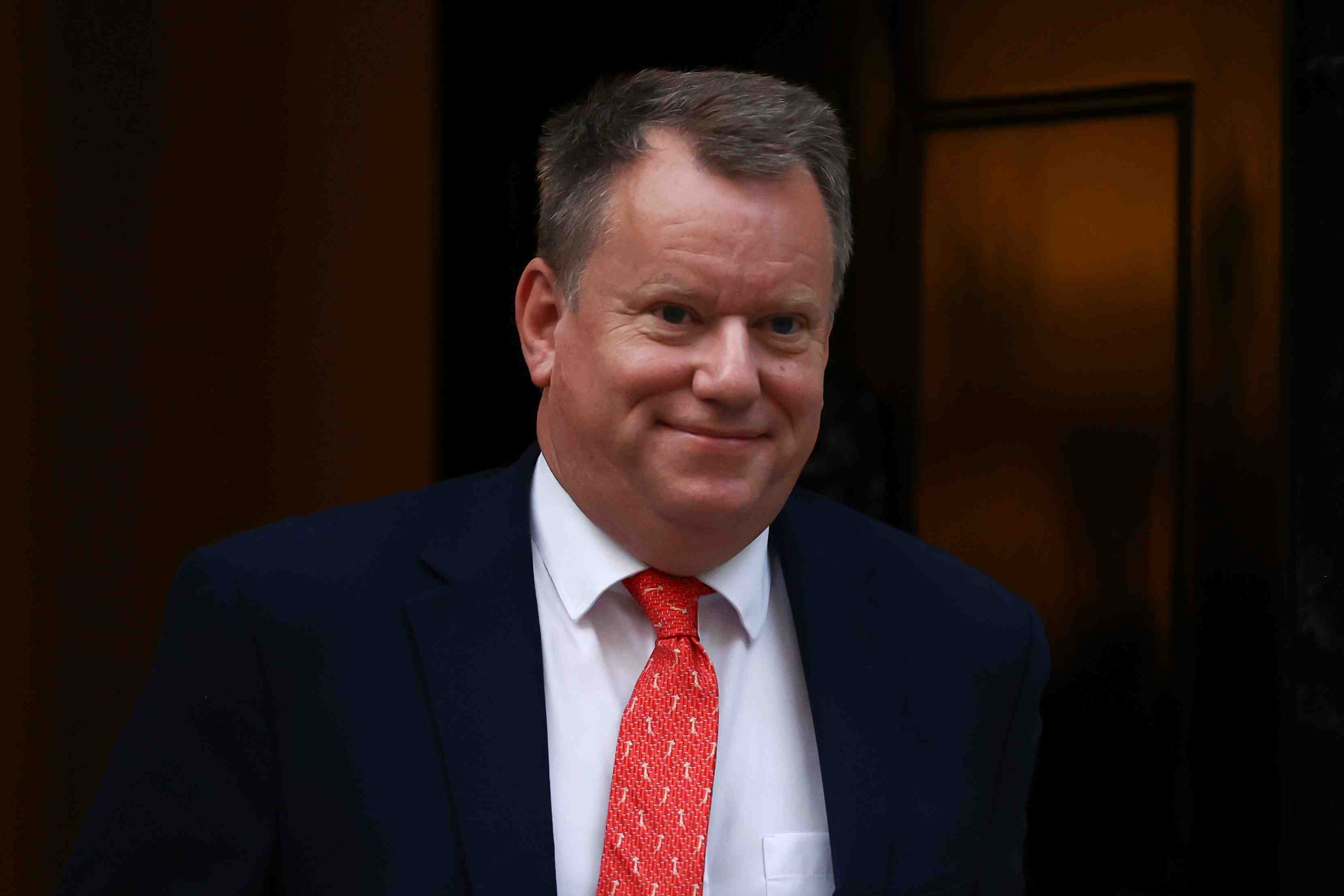 Londres va decreter l'accord du brexit trop contraignant pour l'irlande du nord