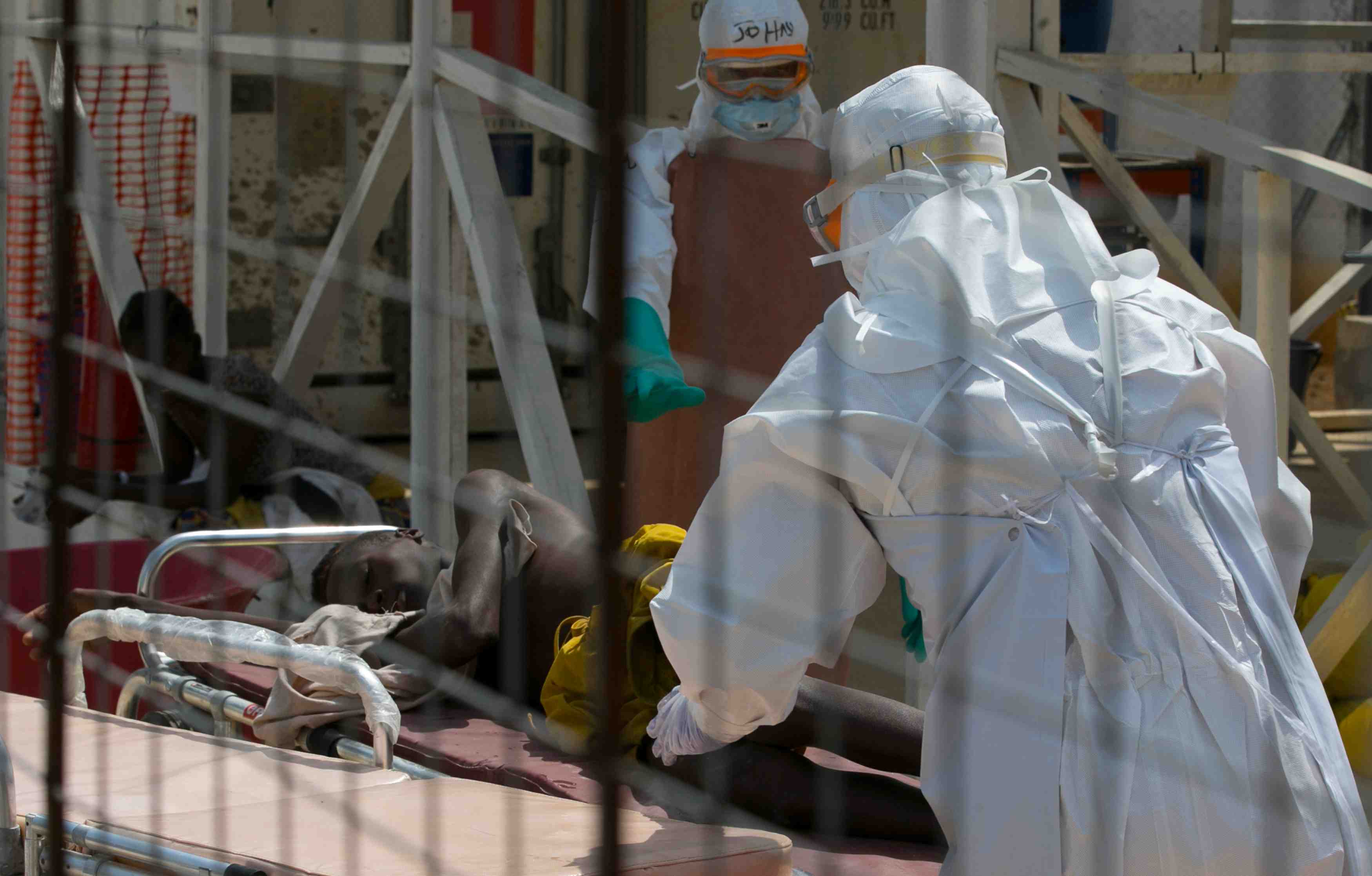 Le nombre de nouveaux cas d’infections par le virus ebola en forte baisse en afrique de l’ouest