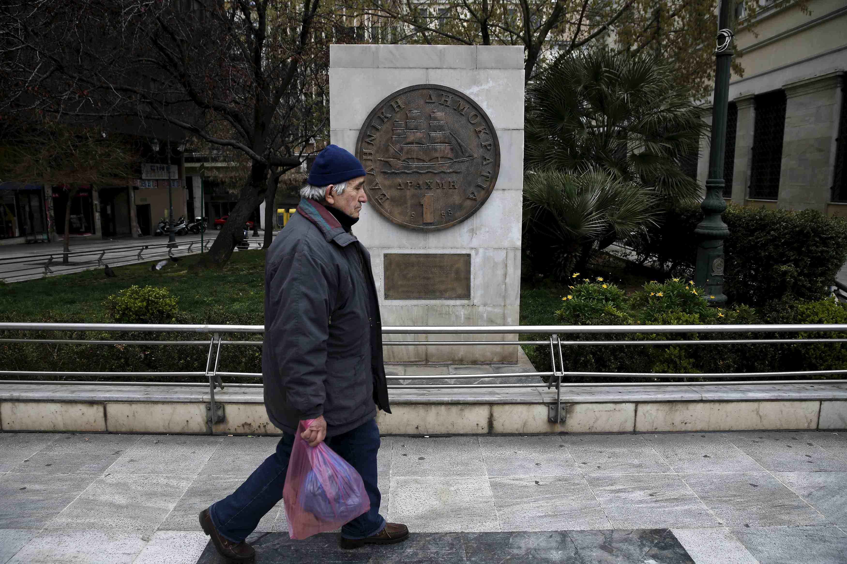 L’ue promet deux milliards d’euros a athenes pour lutter contre la “crise humanitaire”