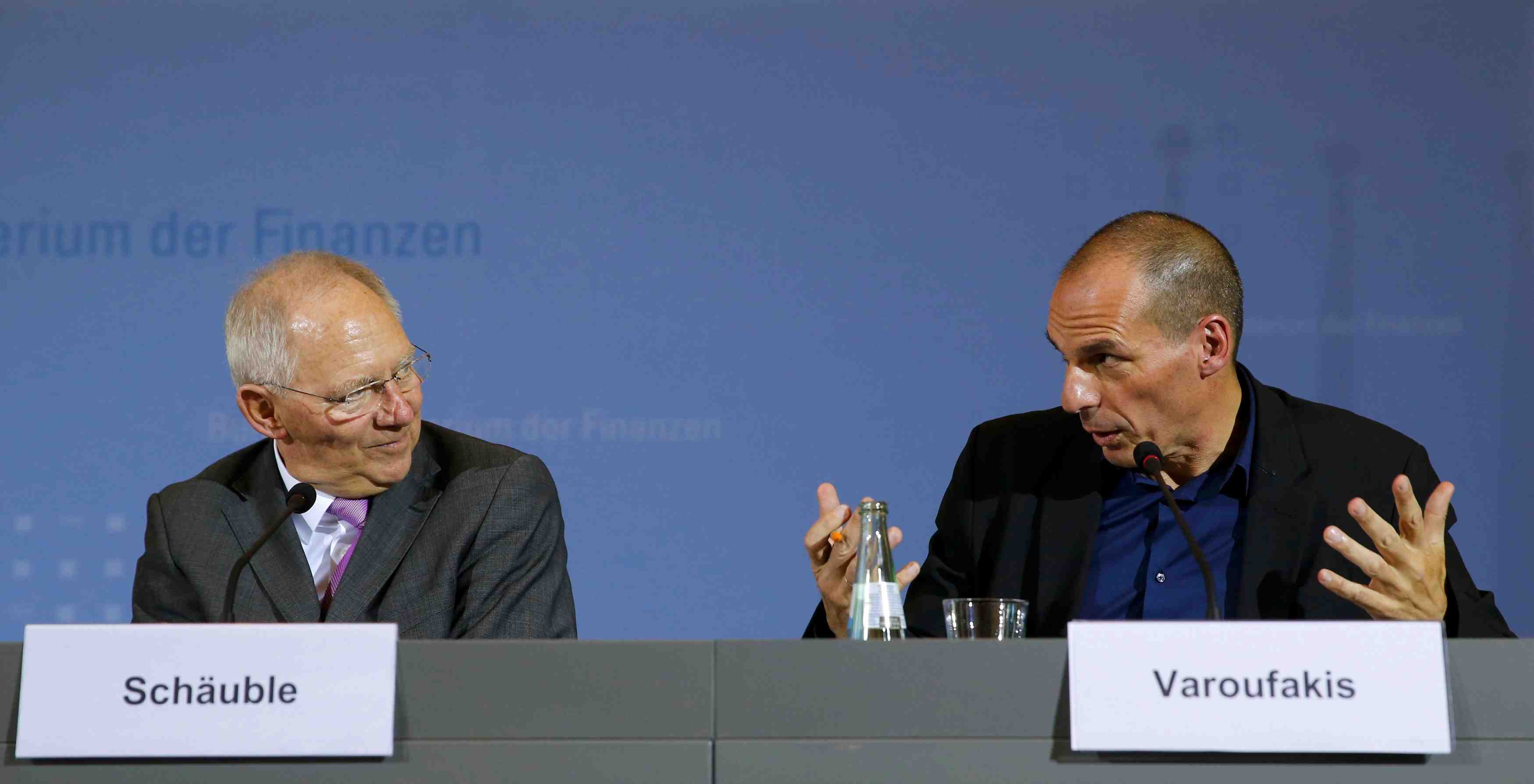 La decision de la bce cree des remous autour de la grece