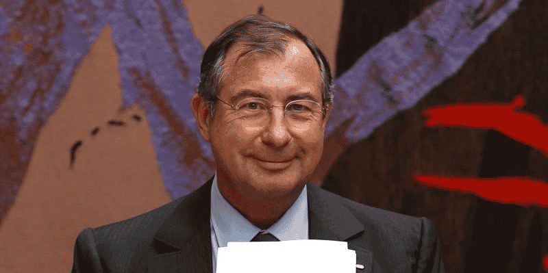 Martin bouygues a la croisee des chemins sur les telecoms