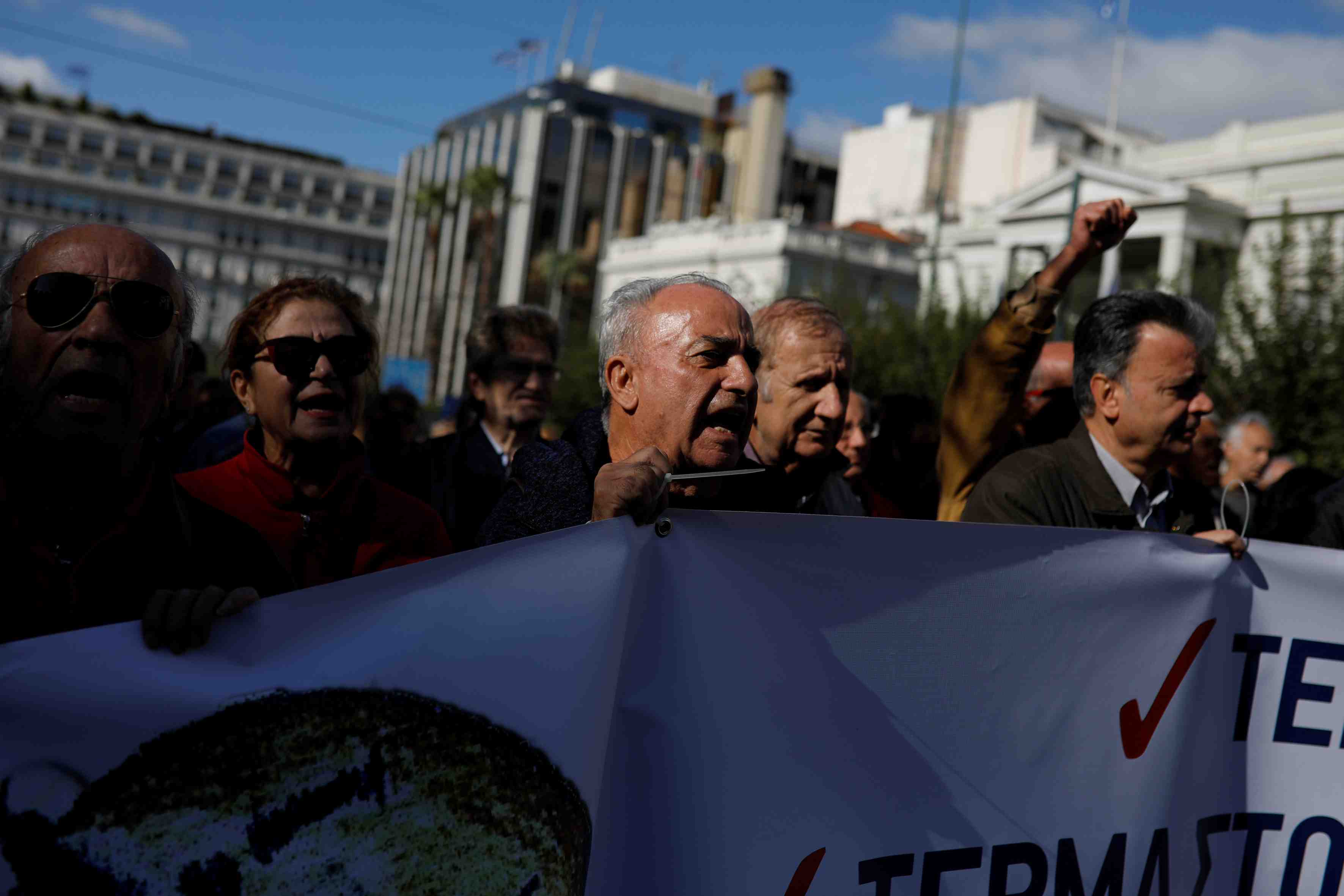 Greve en grece pour une revalorisation des salaires