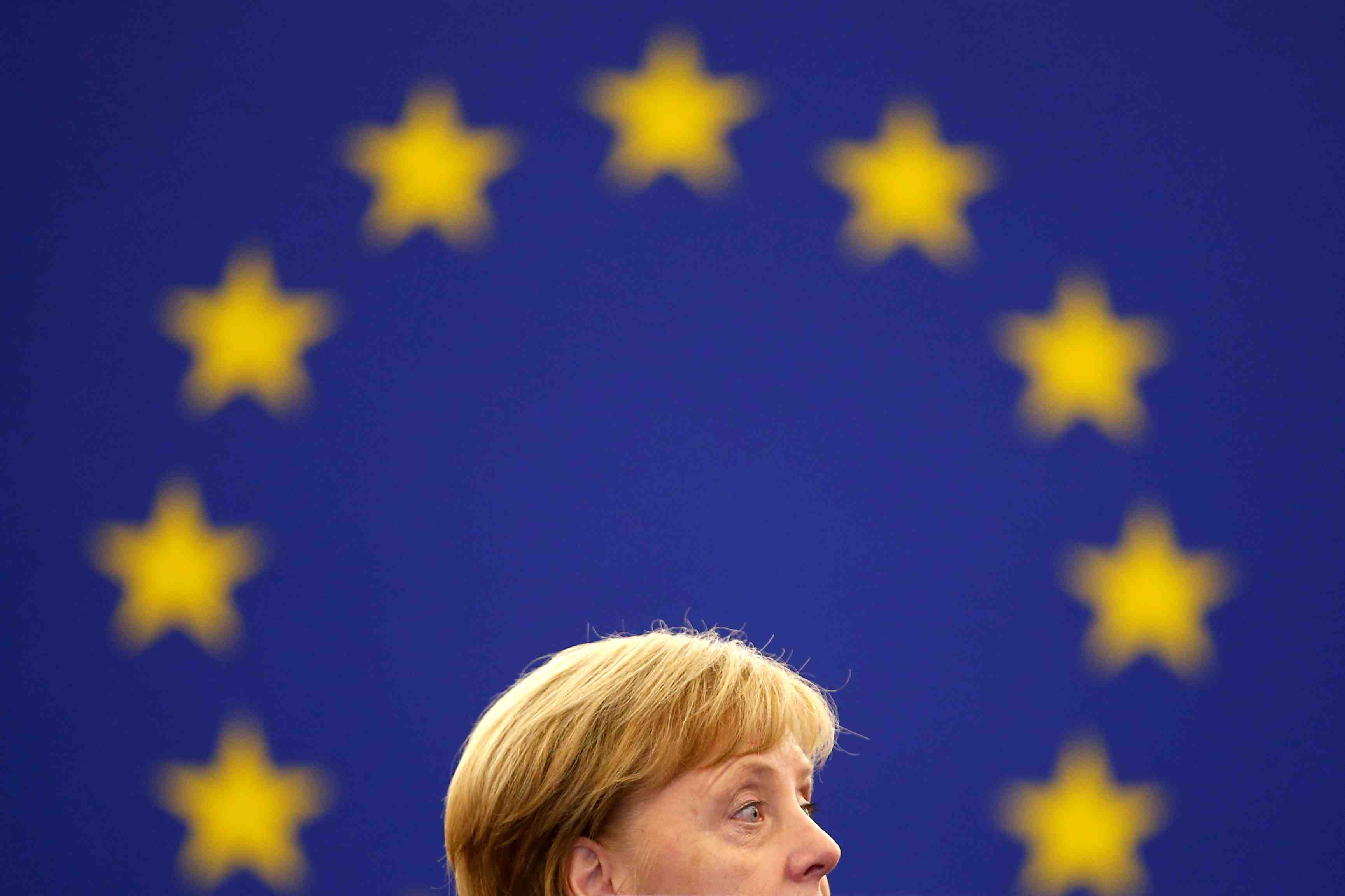 Une taxe sur la gafa presentee en decembre, dit merkel