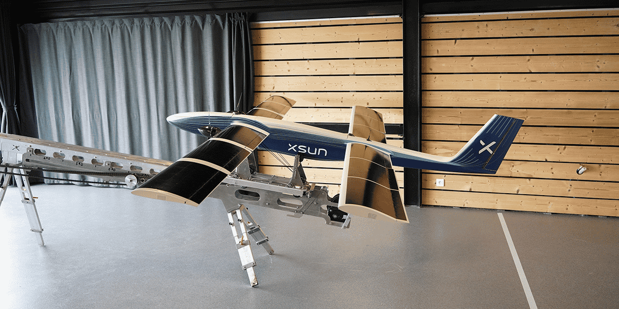Une maquette du drone SX1.2, conçu pour la surveillance de grands sites industriels.