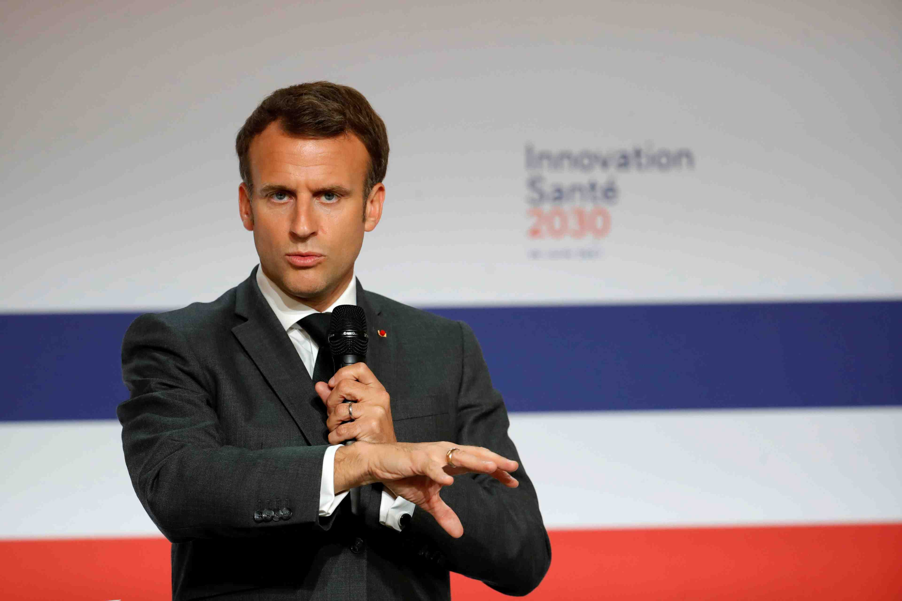 Macron annonce un plan de sept milliards d'euros pour l'innovation en matiere de sante