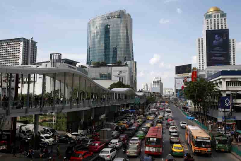 Une bombe a explose lundi dans un hopital de bangkok