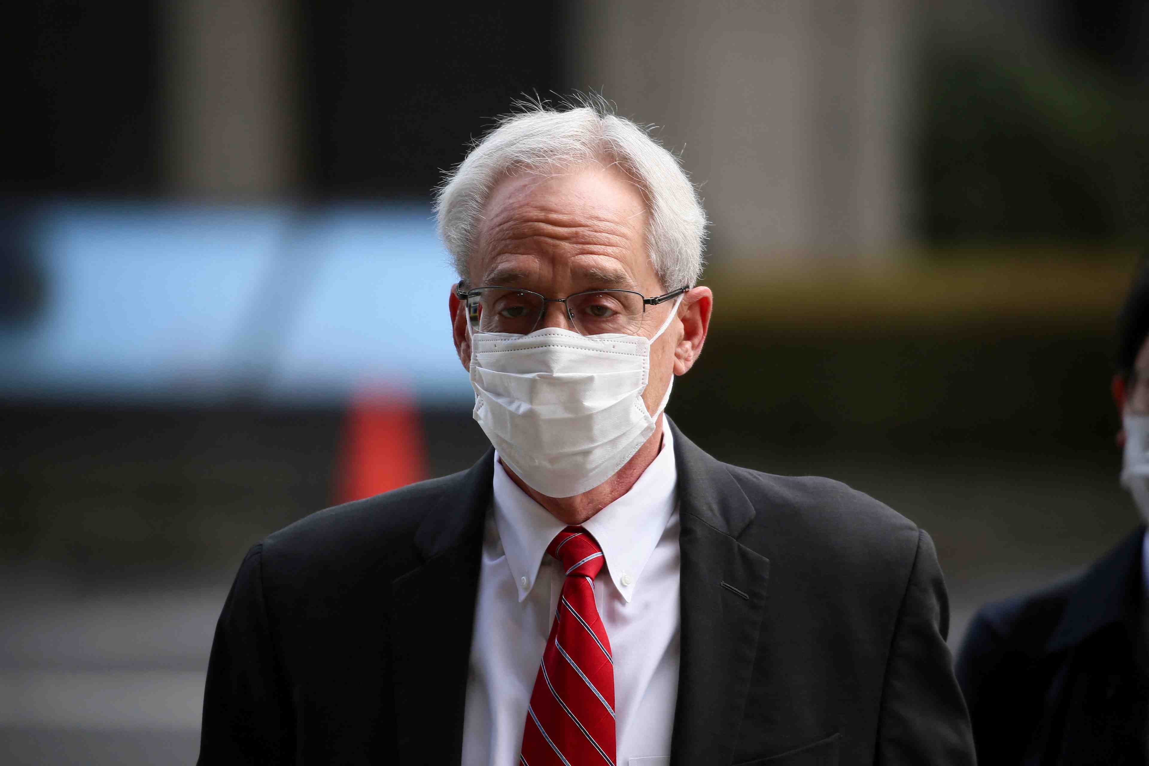 Japon: greg kelly, ex-collaborateur de ghosn, condamne a six mois de prison avec sursis