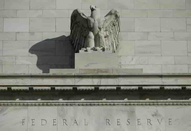 La fed estime que le recul des cours du petrole a eu des effets contrastes aux etats-unis