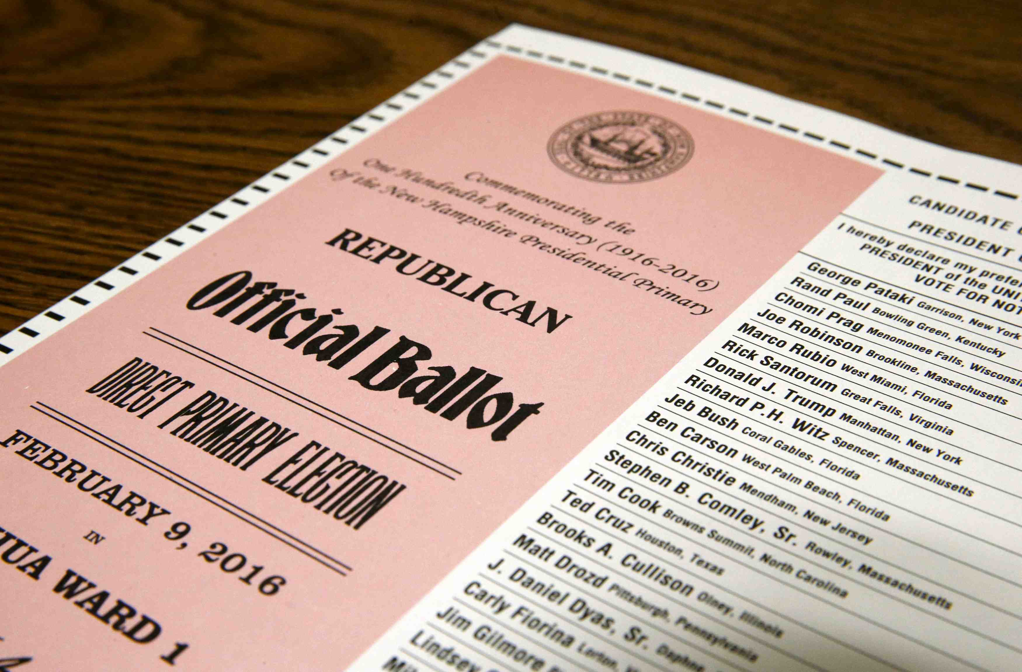 Dernier sprint pour les pretendants a la presidentielle dans le new hampshire