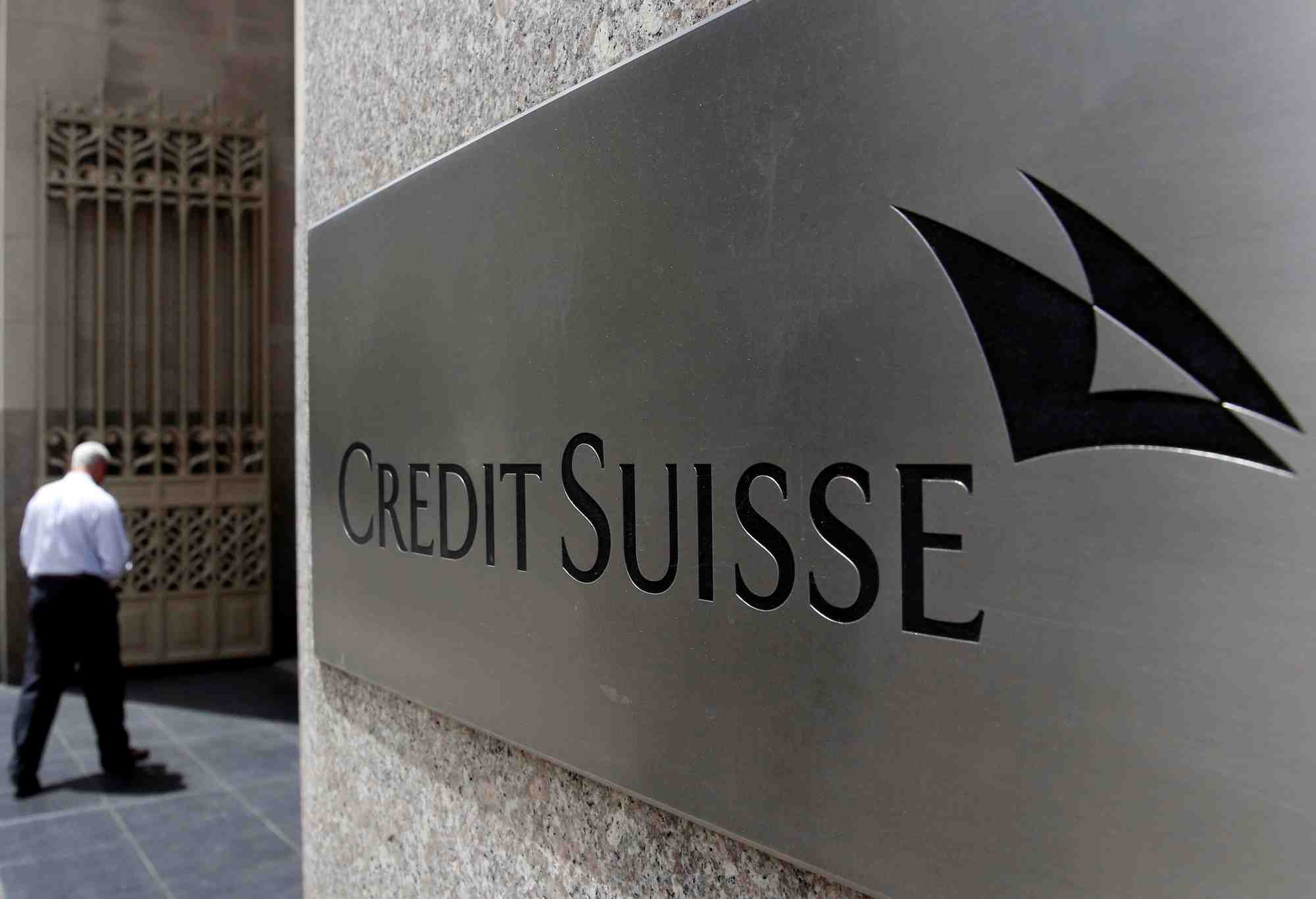 Credit suisse s'attend a une perte au premier trimestre a cause des provisions pour litiges