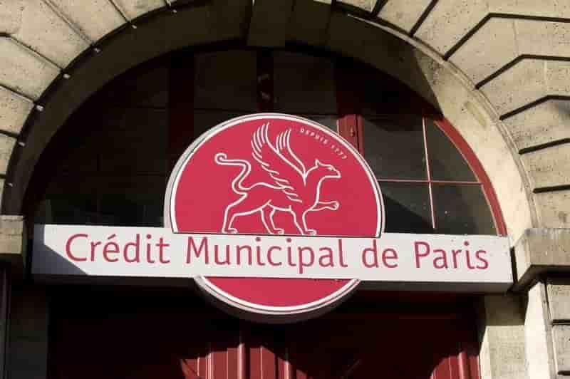 La banque du credit municipal de paris menacee de fermeture