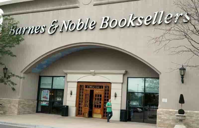 Barnes & nobles, a suivre a wall street