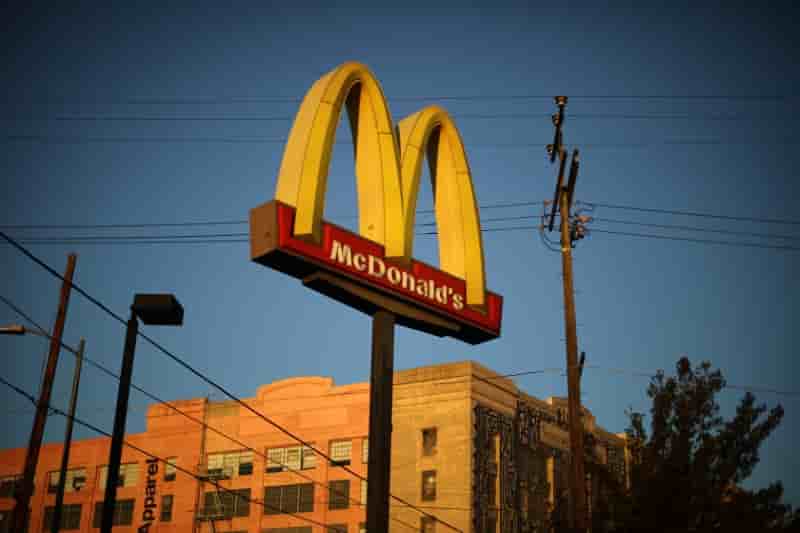 Mcdonald's: ventes conformes aux attentes au 4e trimestre, recul du benefice