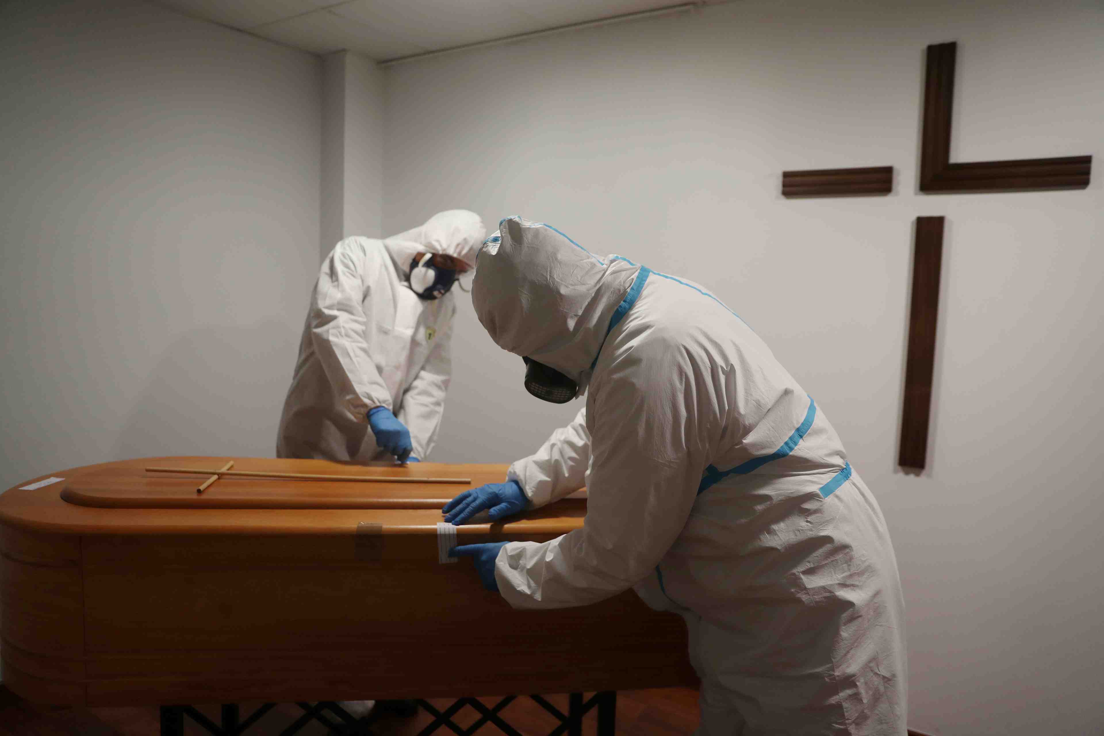 Espagne: plus bas d'un mois des deces quotidiens du coronavirus