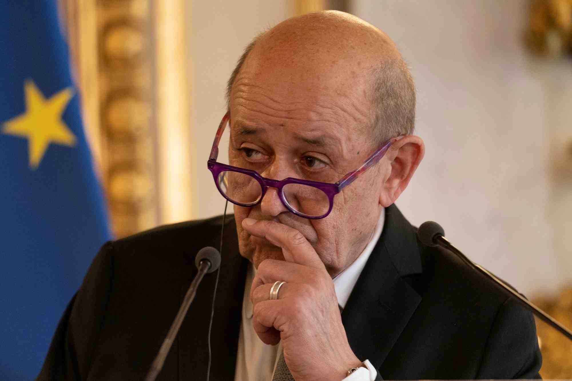 La france va proposer au conseil de securite une resolution sur un cessez-le-feu, dit le drian