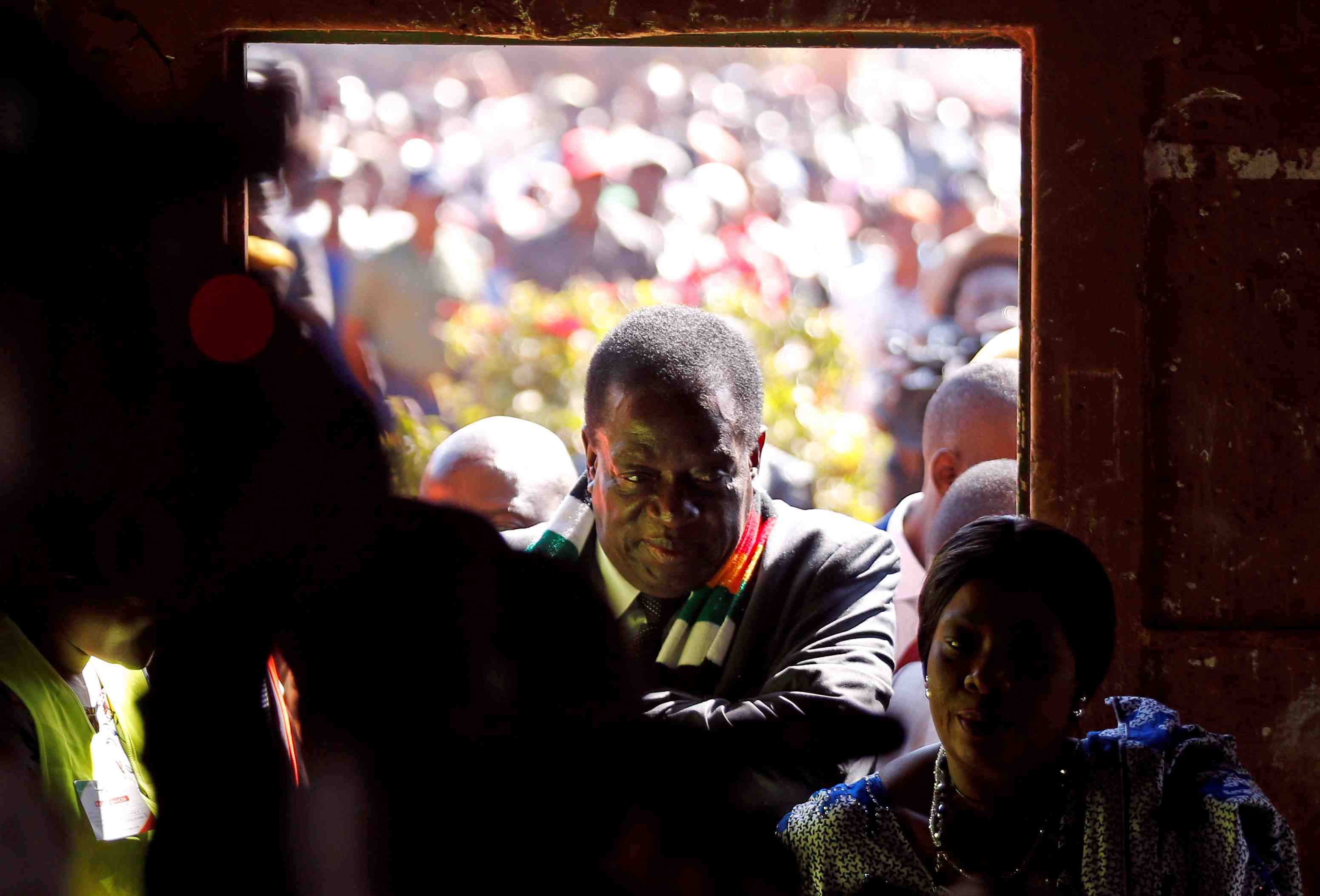 Au zimbabwe, mnangagwa et chamisa affichent leur optimisme avant l'annonce des resultats