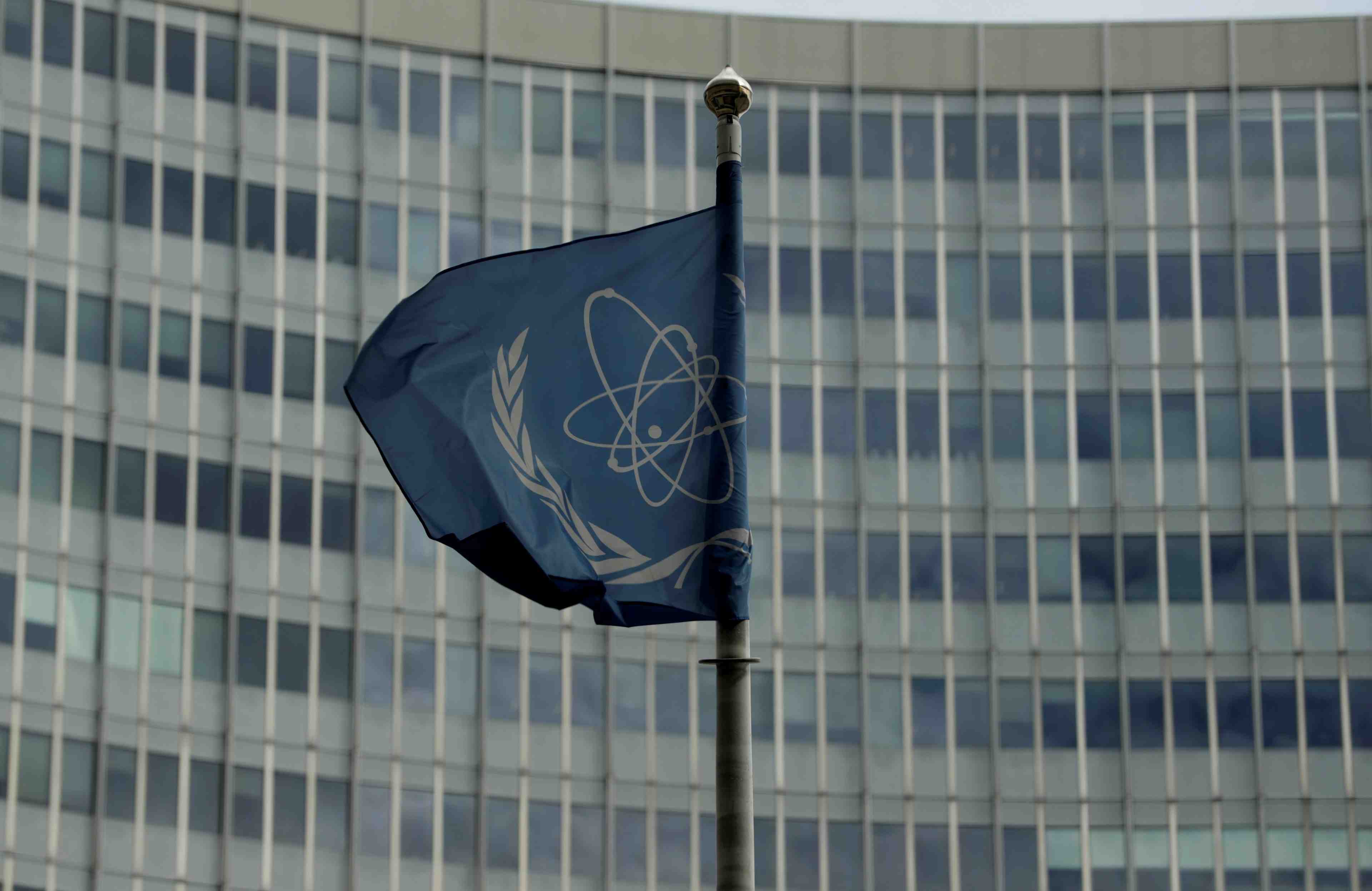 Nucleaire iranien: un deuxieme site suspect inspecte par l'aiea