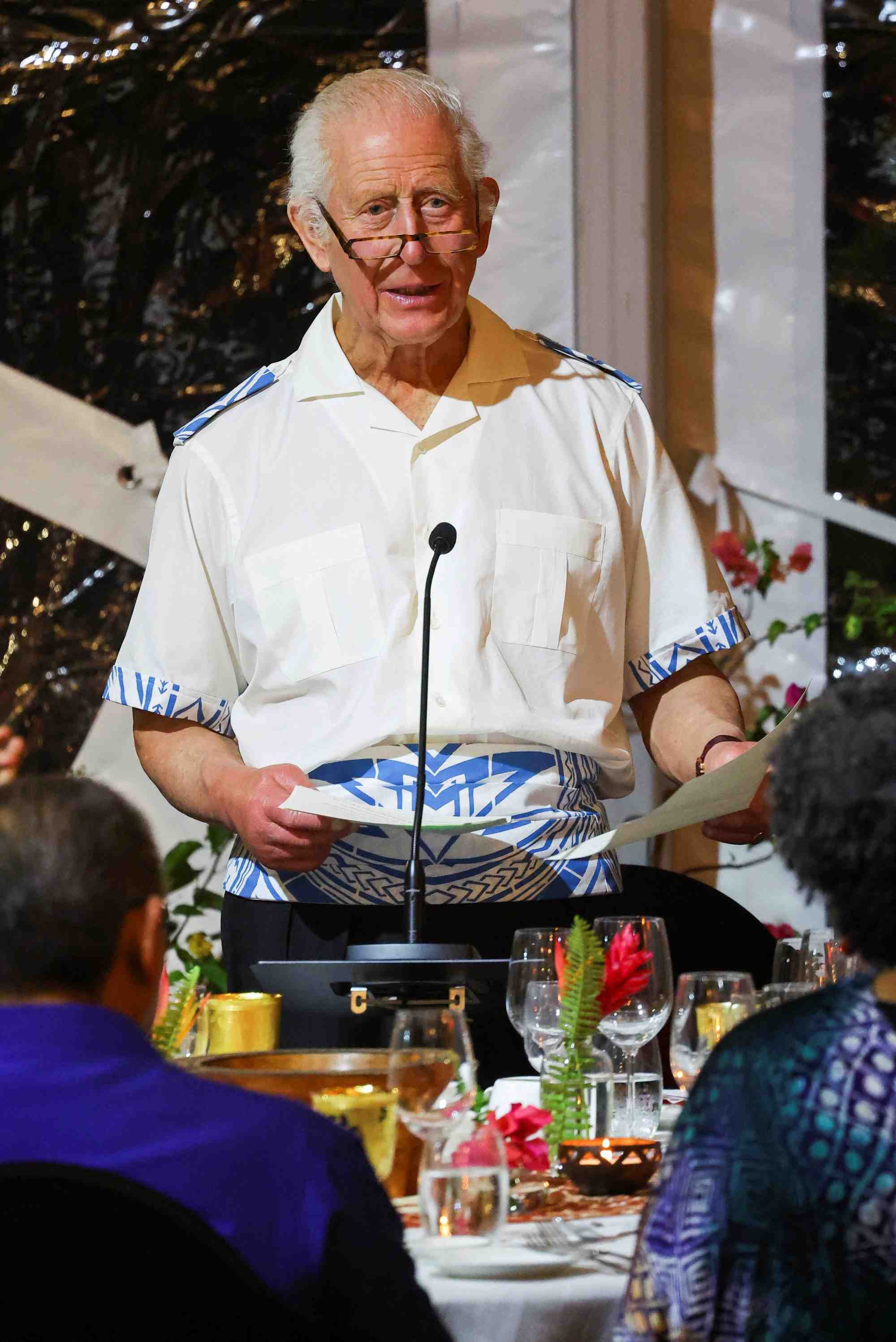Le roi charles et la reine camilla en visite a samoa