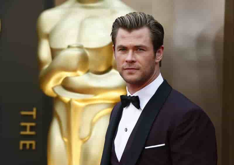 Chris Hemsworth élu homme le plus sexy au monde par People
