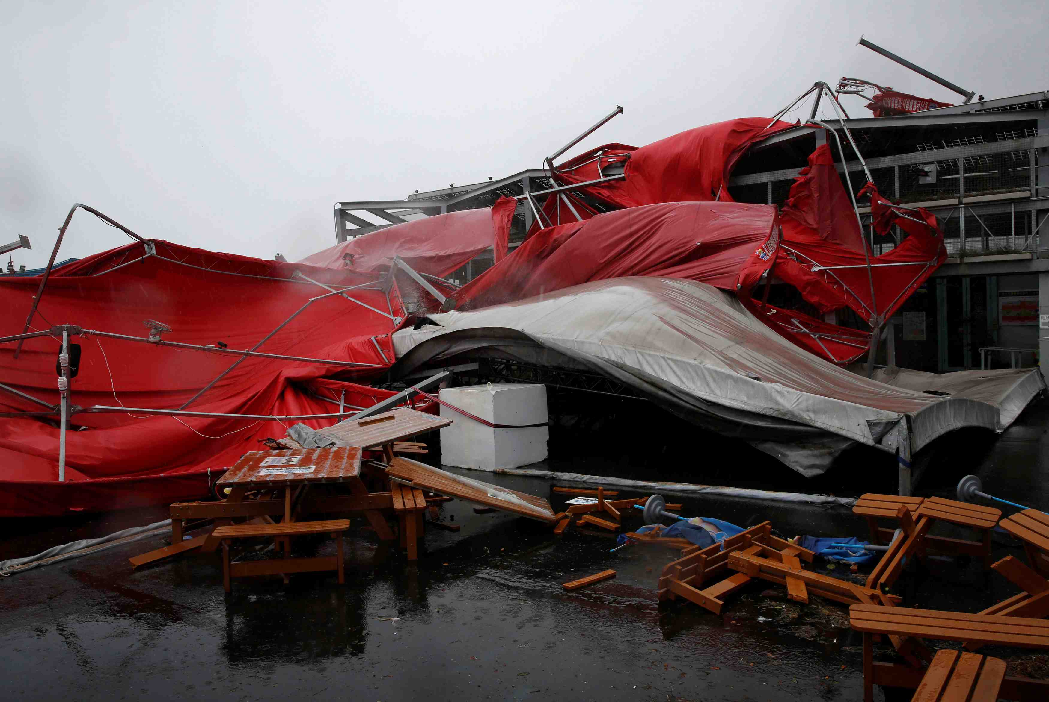 Troisieme typhon en septembre a taiwan