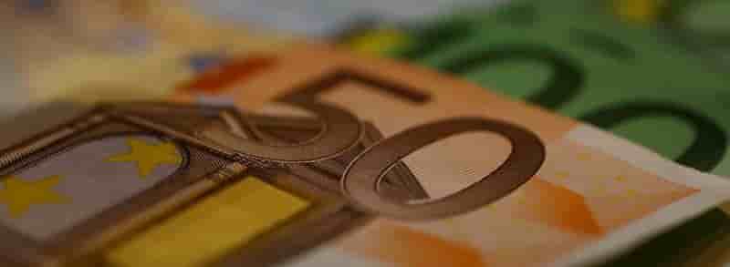 En france, le revenu salarial moyen est reparti en hausse en 2014