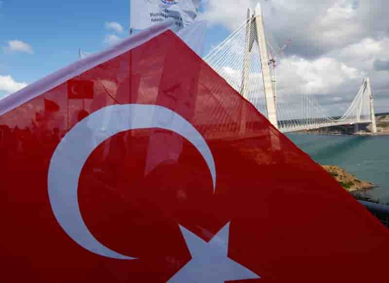 La turquie se plaint de manoeuvres grecques en mer egee