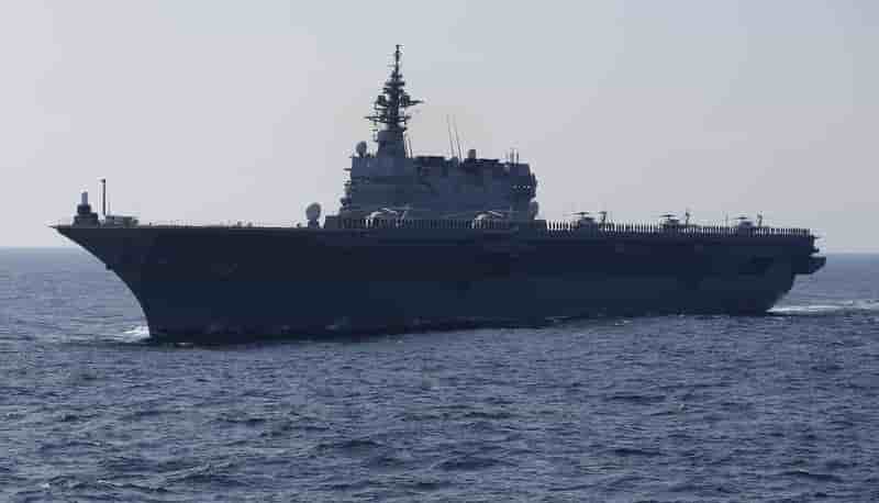 Demonstration de force de la marine japonaise en mer de chine