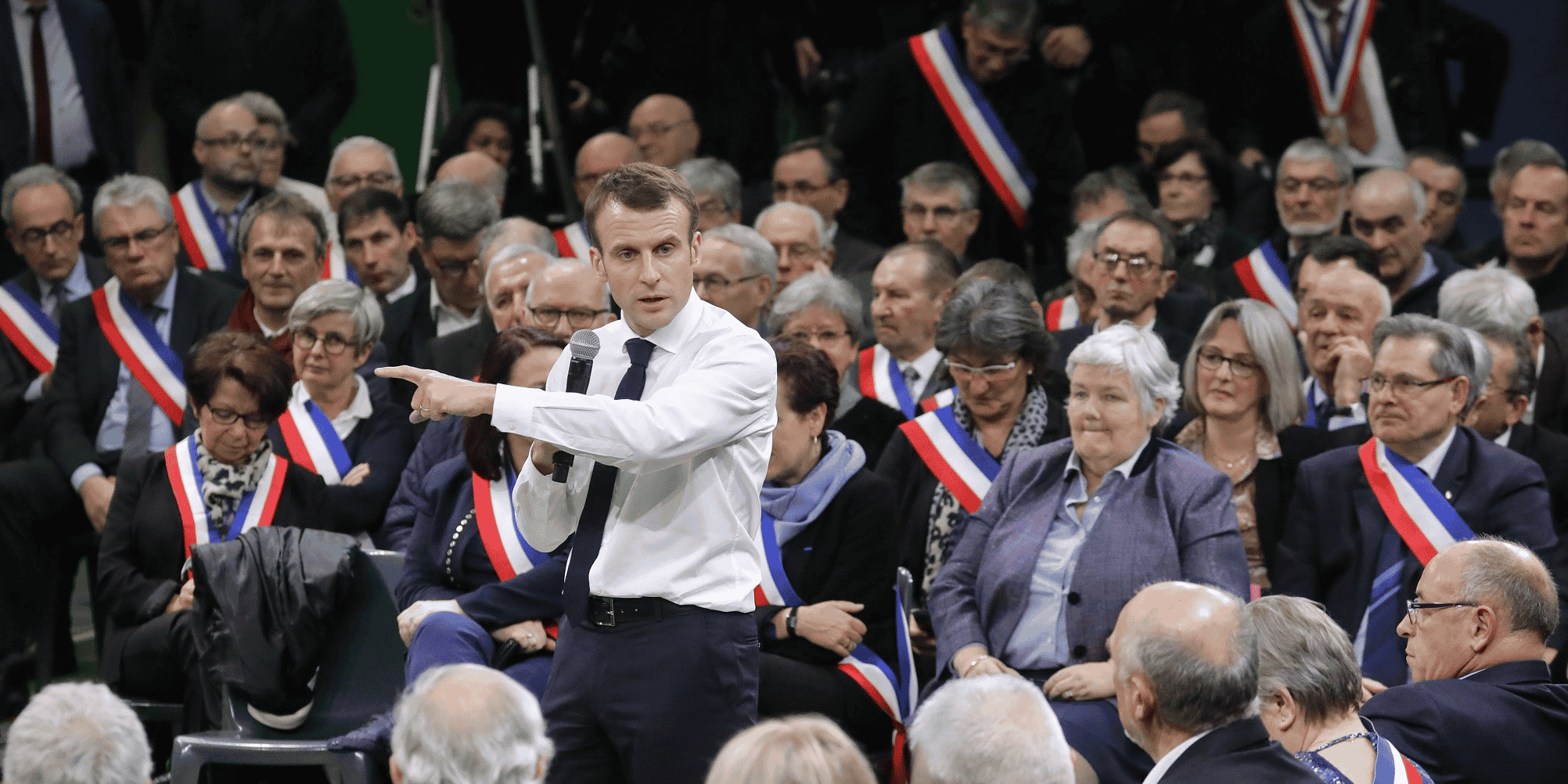 Emmanuel Macron, Grand débat