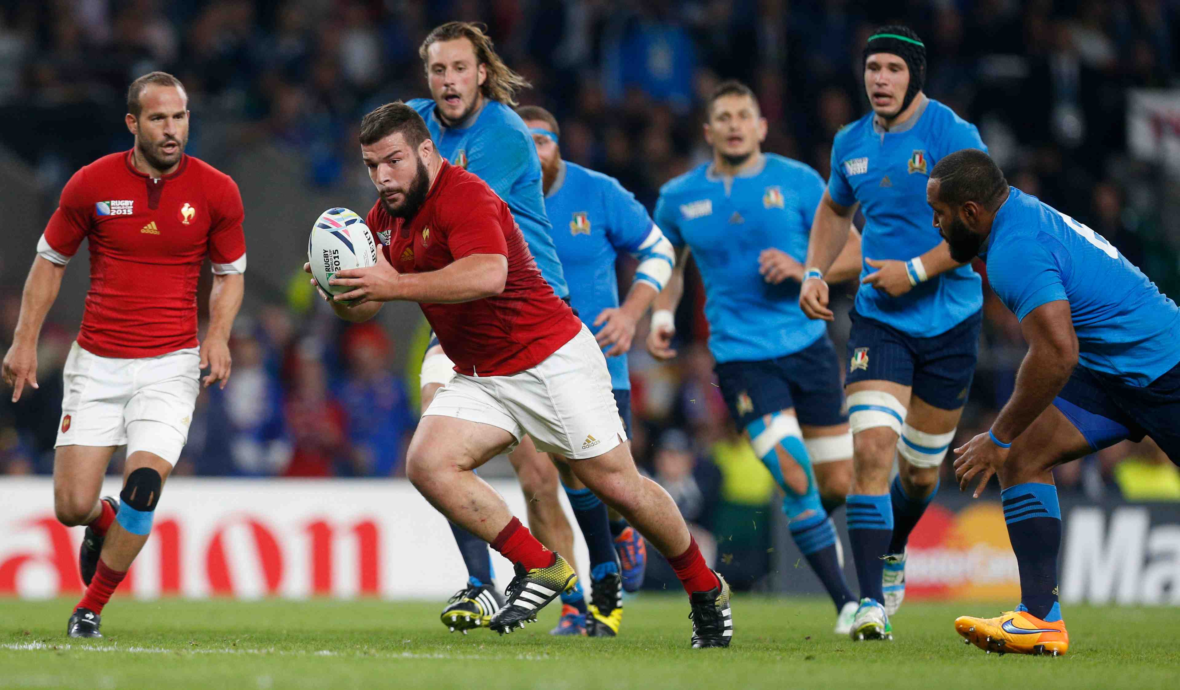 Les bleus debutent pas une victoire