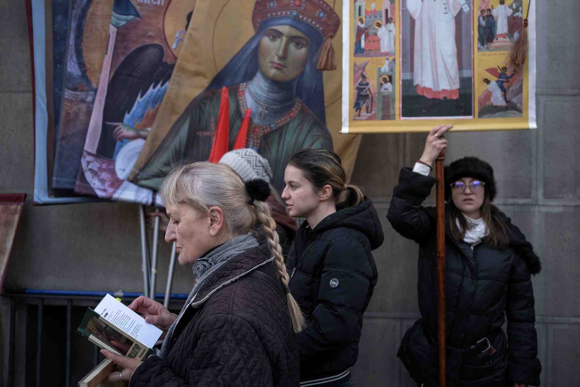 Manifestation de nationalistes serbes et de chretiens orthodoxes a belgrade