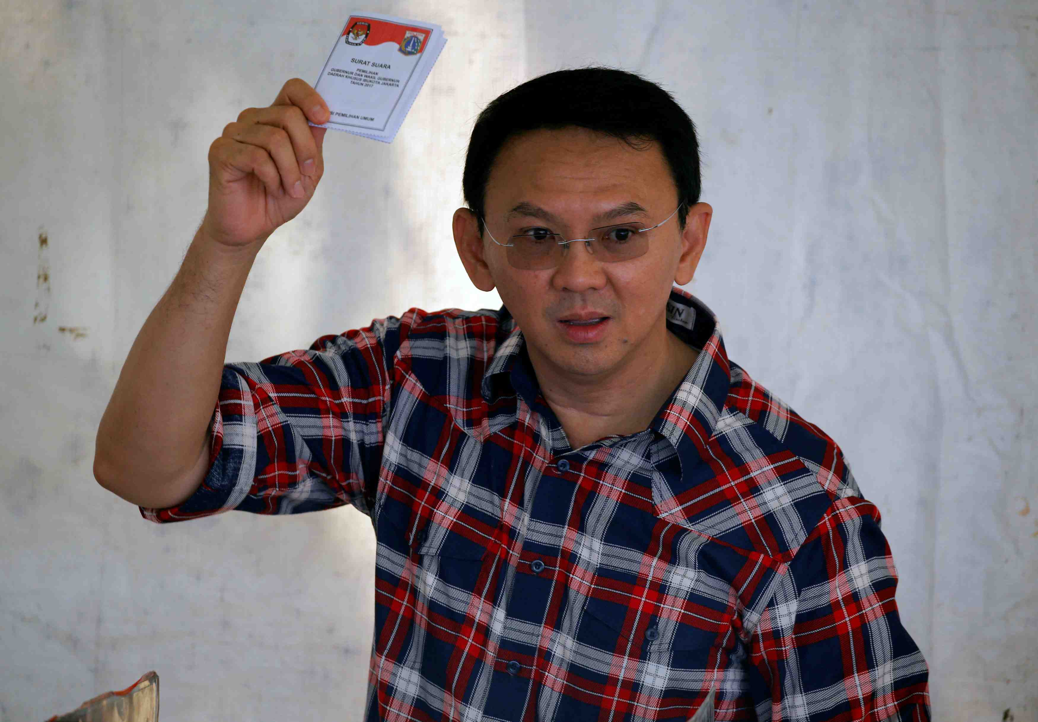 Le gouverneur sortant de djakarta en ballottage