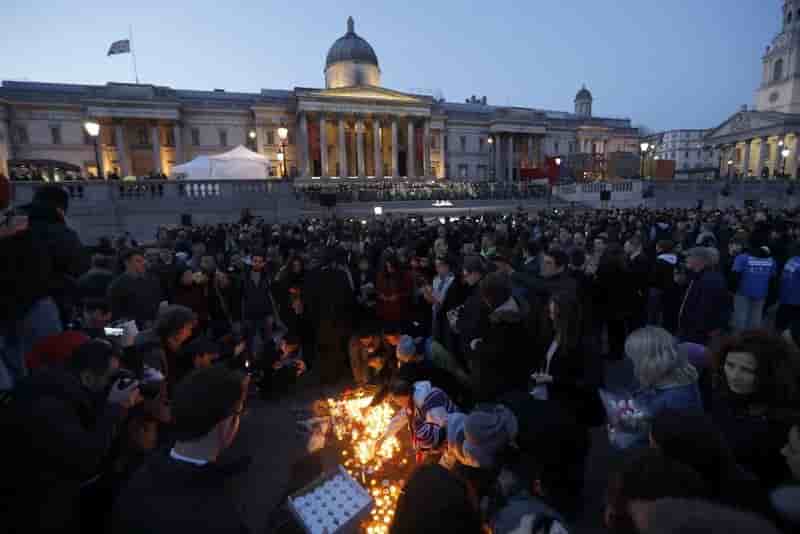 Veillee en hommage aux victimes de l'attentat de londres