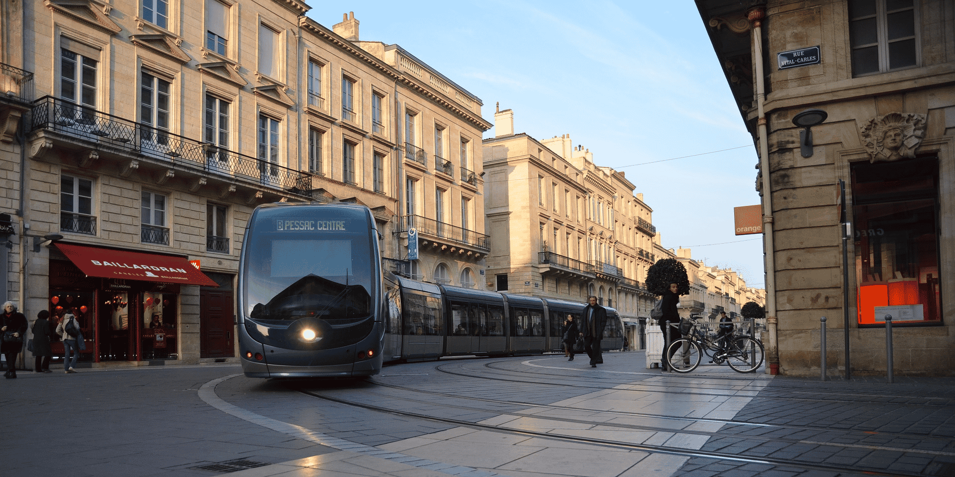Tram