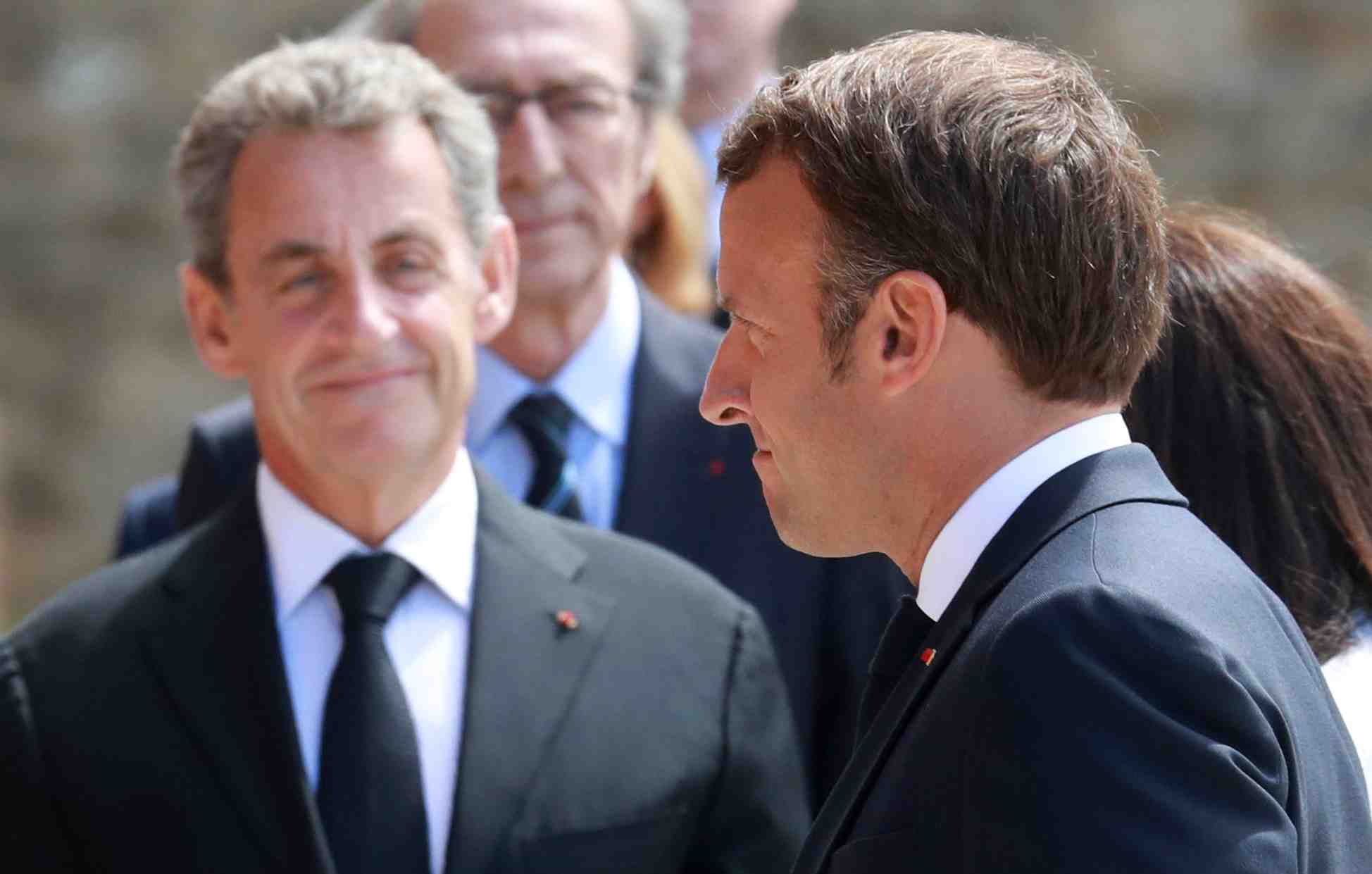 Macron Sarko